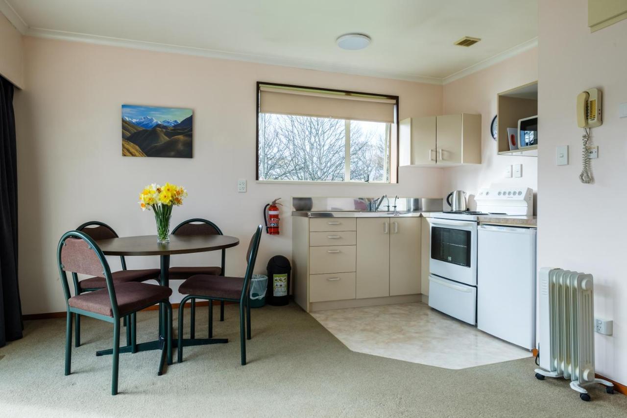 Esplanade Motel 3*